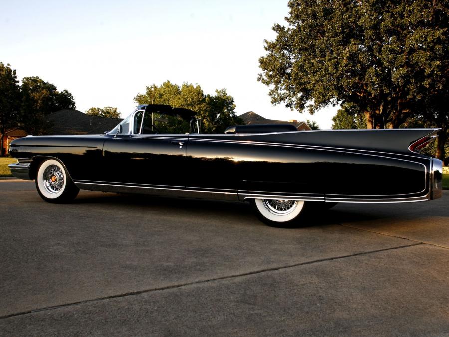  Cadillac Eldorado Biarritz Convertible 1960 года  (фото 10 из 49)